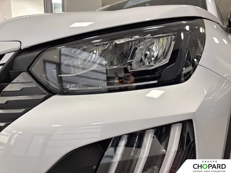 Image secondaire du véhicule 22