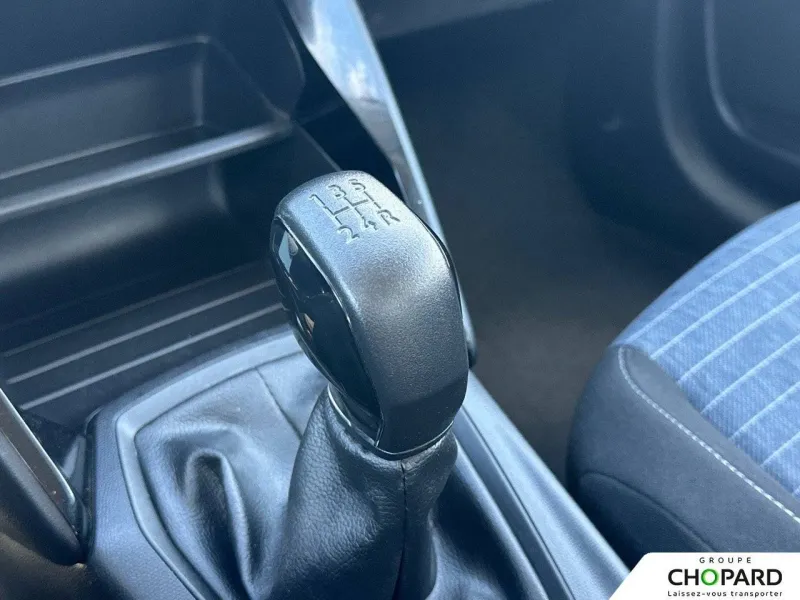 Image secondaire du véhicule 23