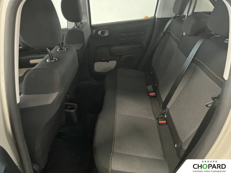 Image secondaire du véhicule 12