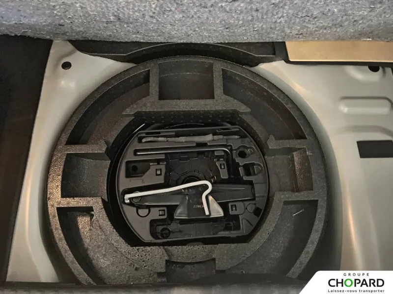 Image secondaire du véhicule 21