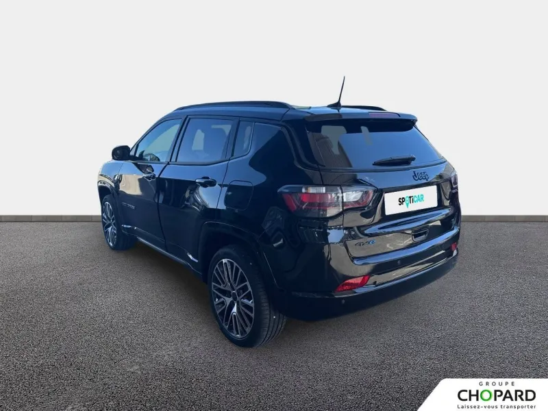 Image secondaire du véhicule 8