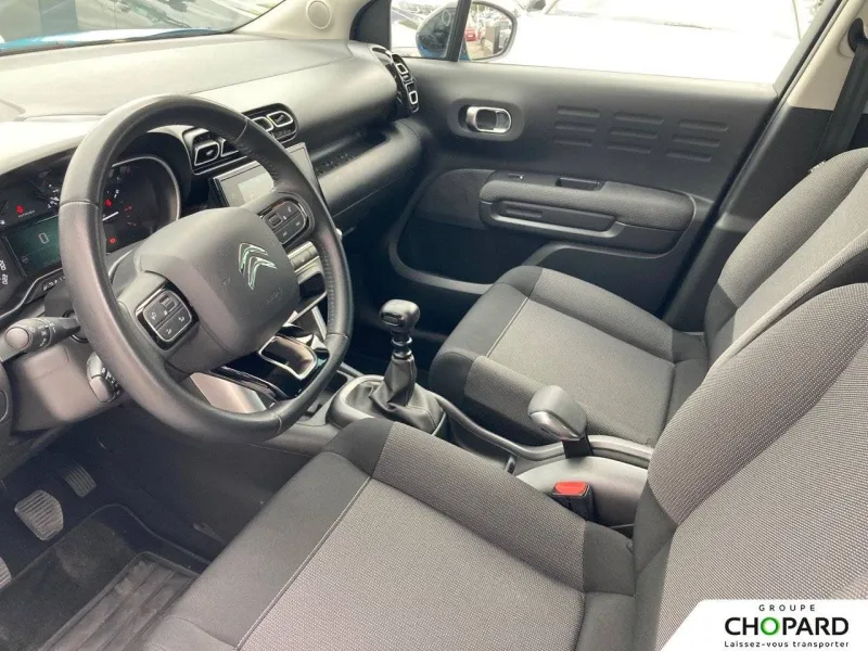 Image secondaire du véhicule 11