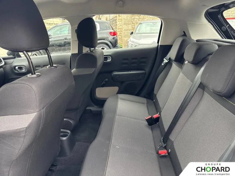 Image secondaire du véhicule 12