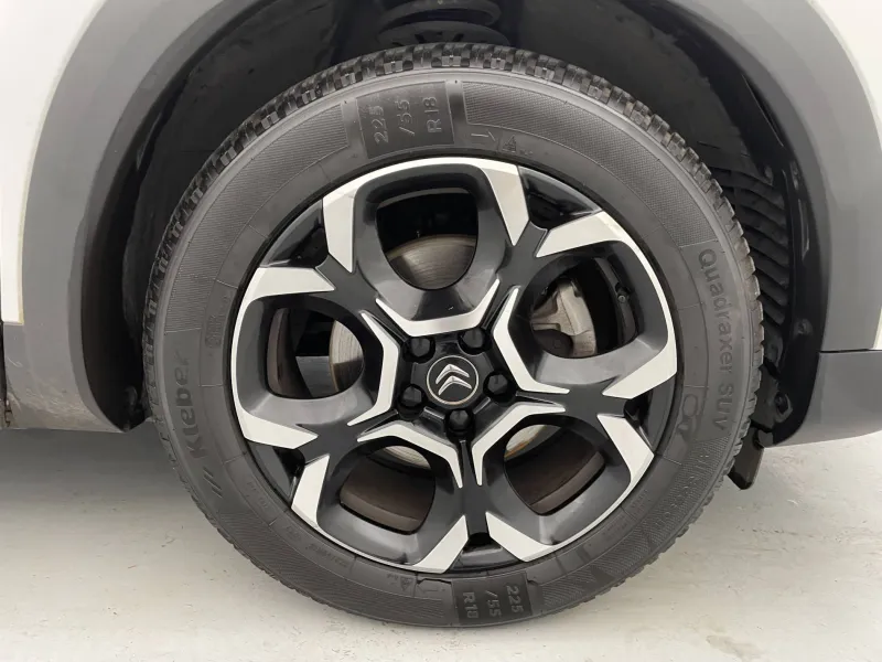 Image secondaire du véhicule 43