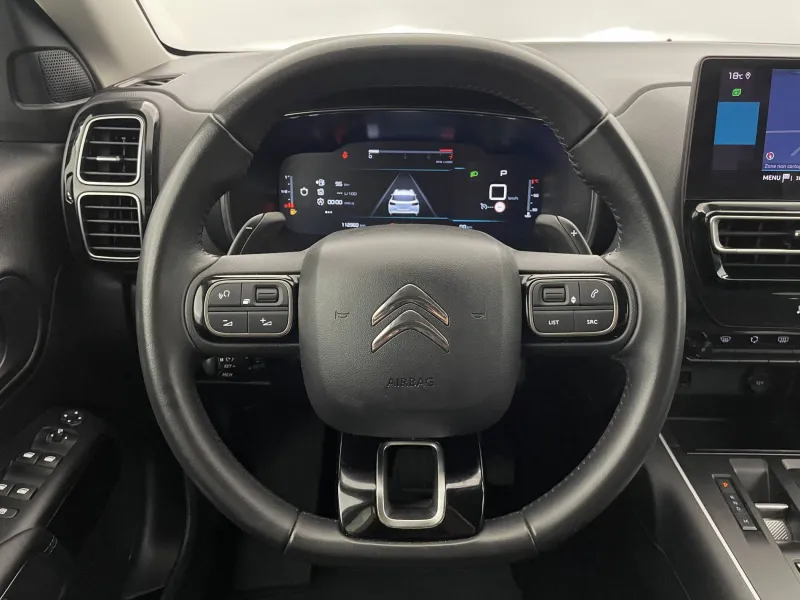 Image secondaire du véhicule 48