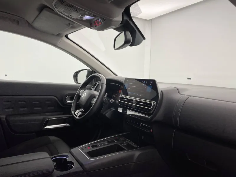 Image secondaire du véhicule 51