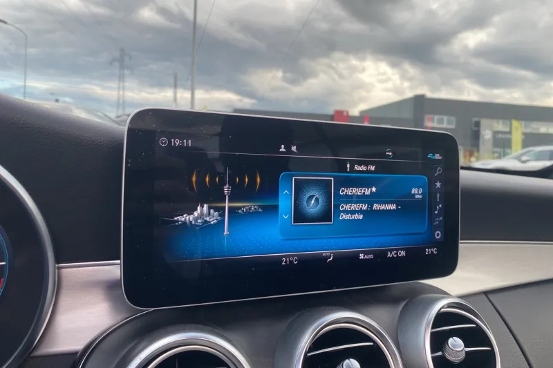 Image secondaire du véhicule 52