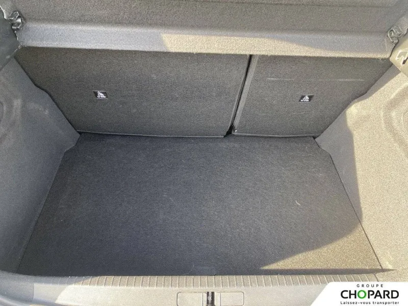 Image secondaire du véhicule 9