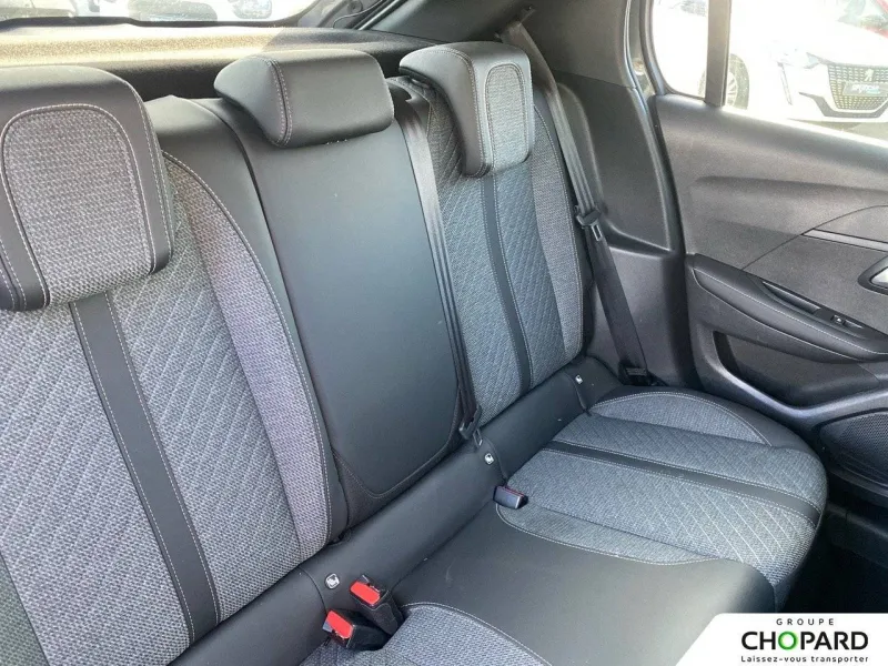 Image secondaire du véhicule 21