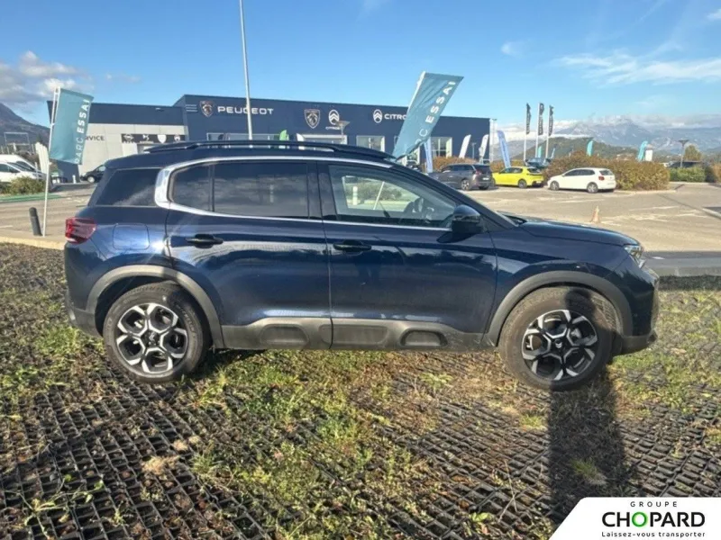 Image secondaire du véhicule 10