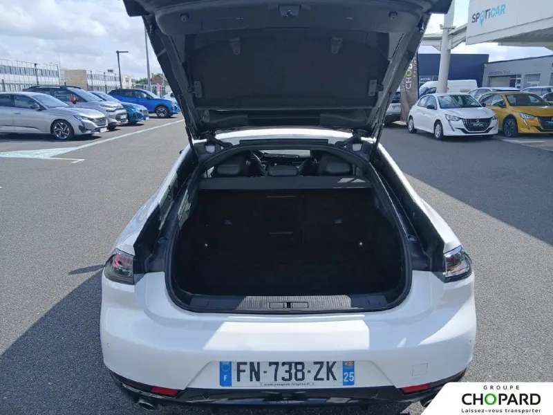 Image secondaire du véhicule 9