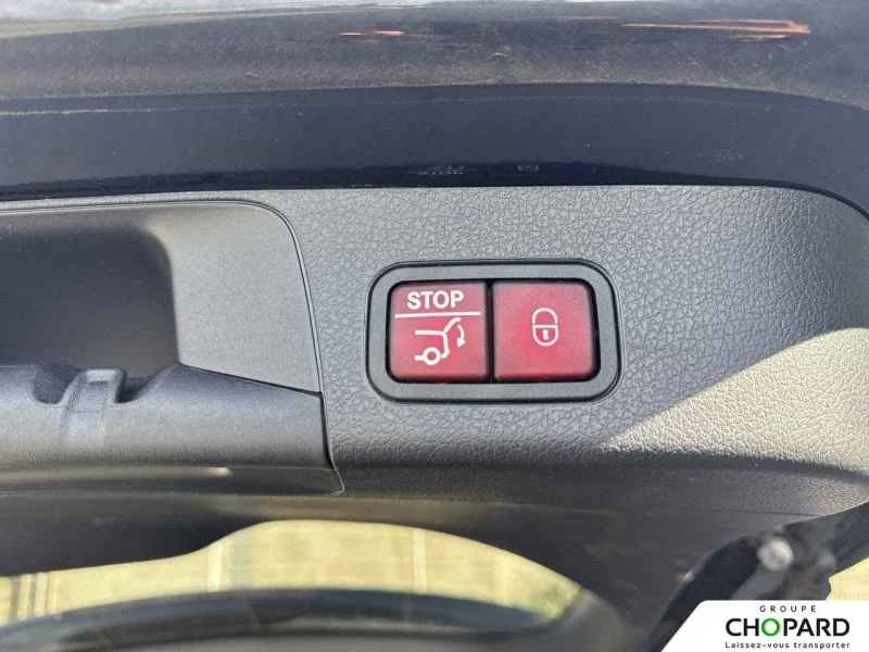 Image secondaire du véhicule 25