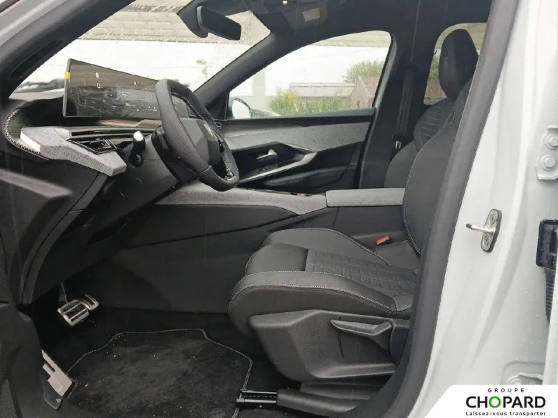 Image secondaire du véhicule 11