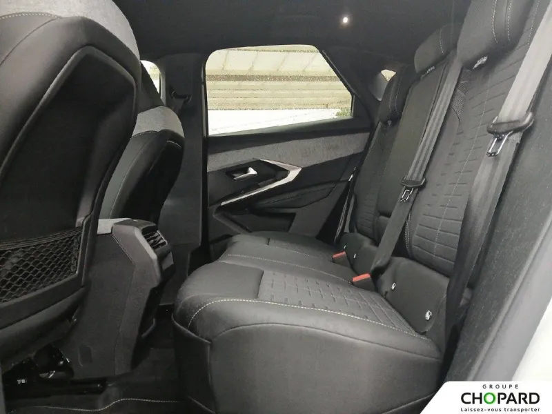 Image secondaire du véhicule 12