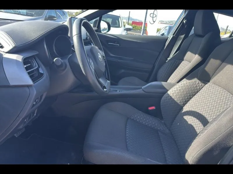 Image secondaire du véhicule 11