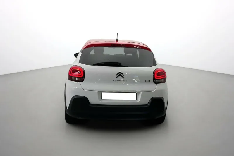 Image secondaire du véhicule 6