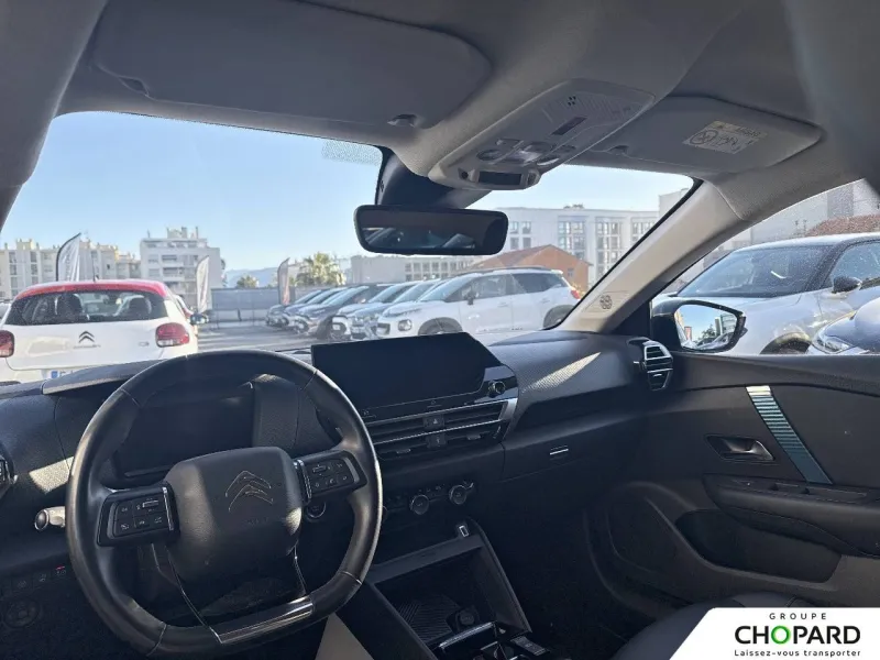 Image secondaire du véhicule 11