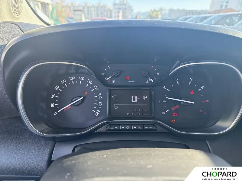 Image secondaire du véhicule 21