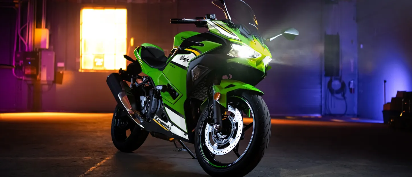 Kawasaki Ninja 500 : dans le garage