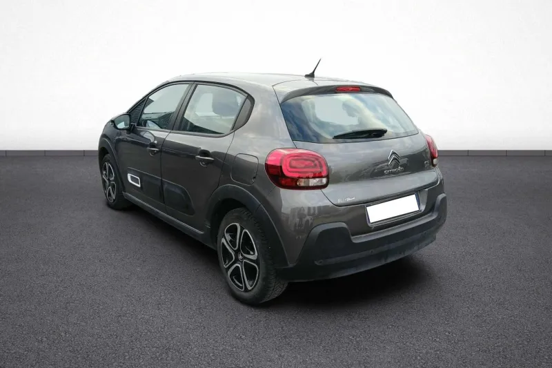 Image secondaire du véhicule 23