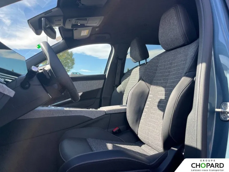 Image secondaire du véhicule 12