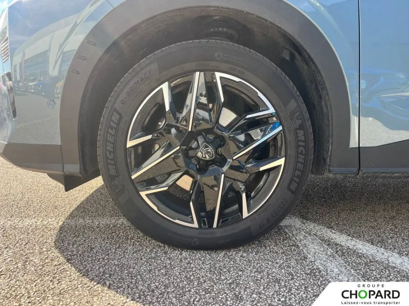 Image secondaire du véhicule 24