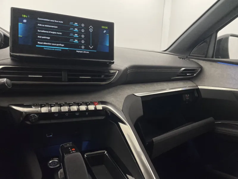 Image secondaire du véhicule 26