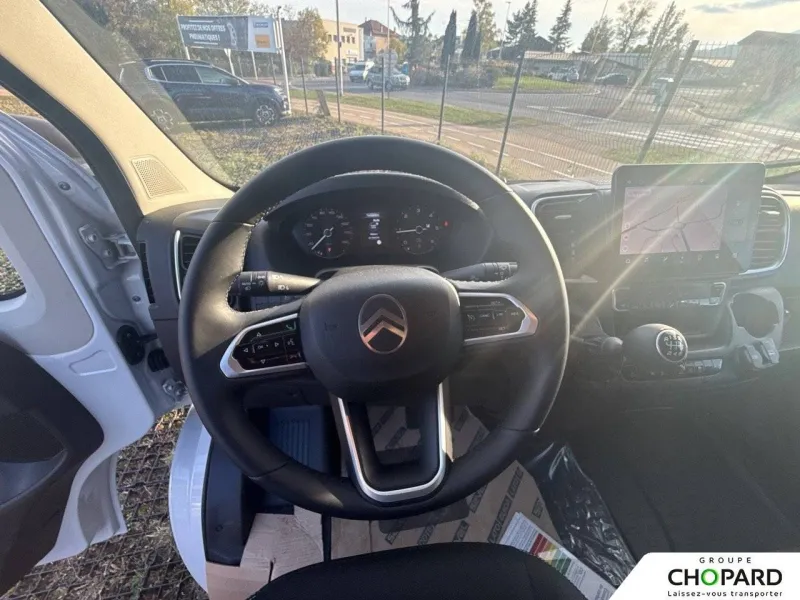 Image secondaire du véhicule 17