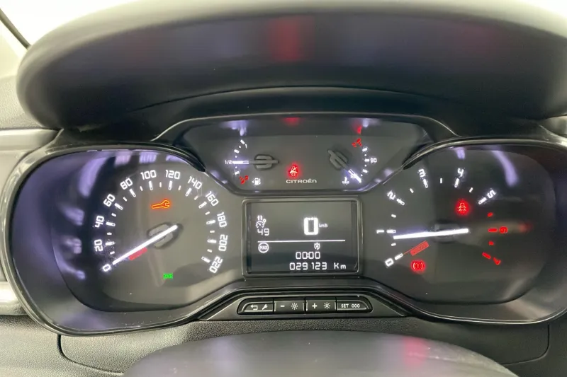 Image secondaire du véhicule 19