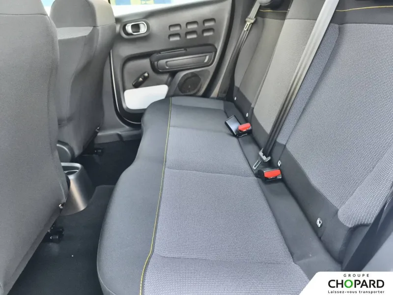 Image secondaire du véhicule 12