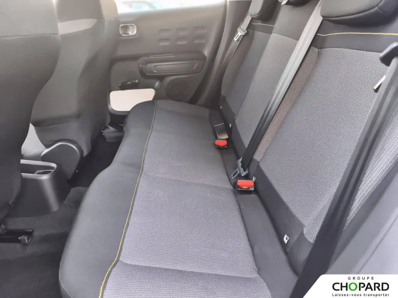 Image secondaire du véhicule 12