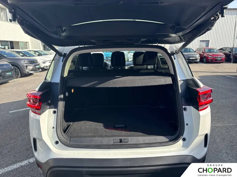 Image secondaire du véhicule 7