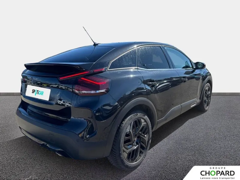 Image secondaire du véhicule 4