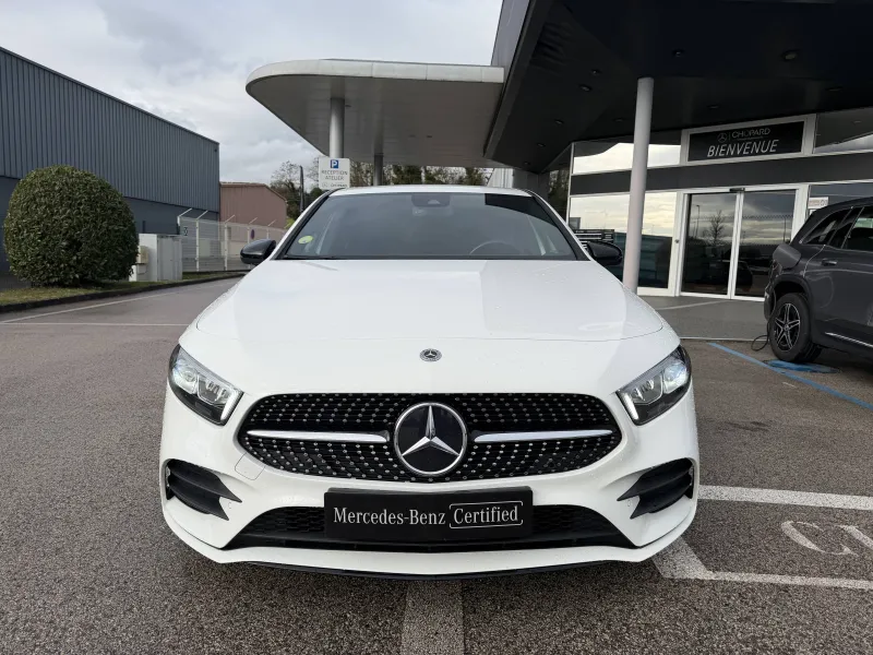 Image secondaire du véhicule 10