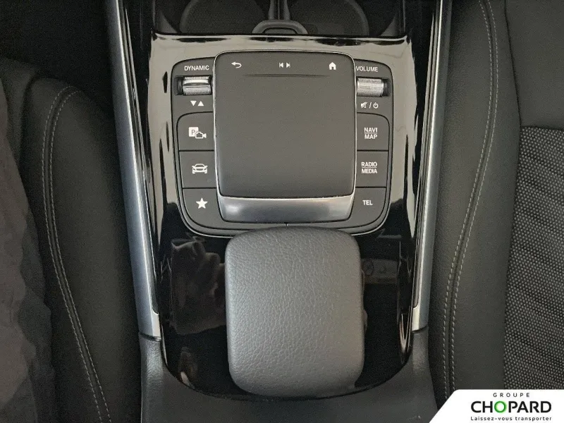 Image secondaire du véhicule 24