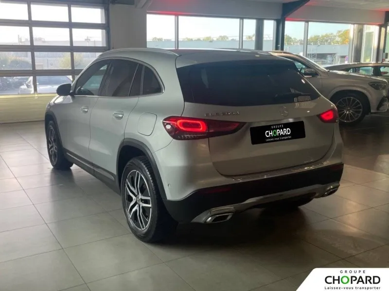 Image secondaire du véhicule 34