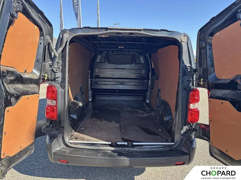 Image secondaire du véhicule 9