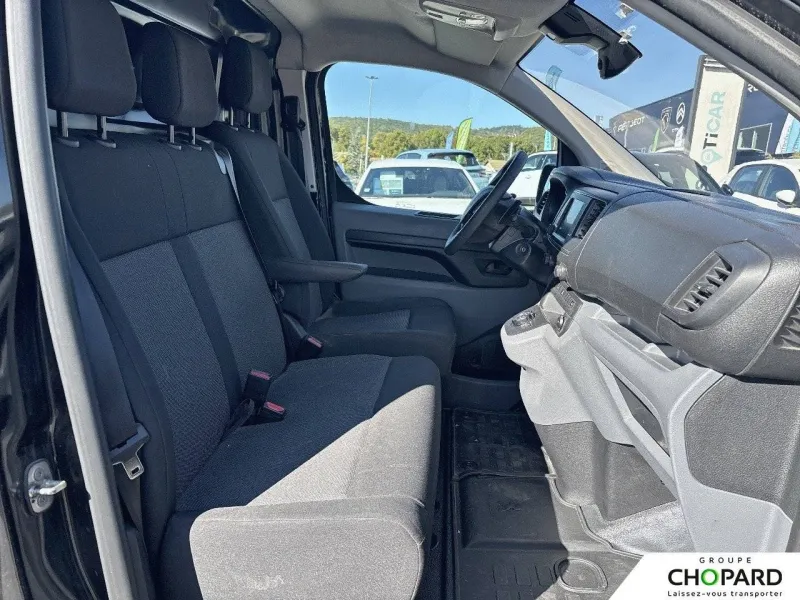 Image secondaire du véhicule 12