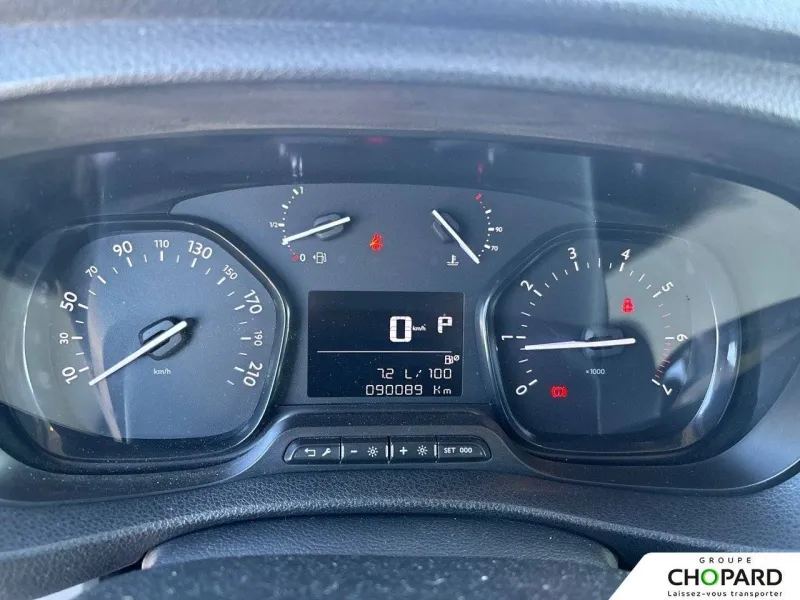 Image secondaire du véhicule 16