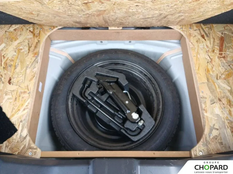 Image secondaire du véhicule 25