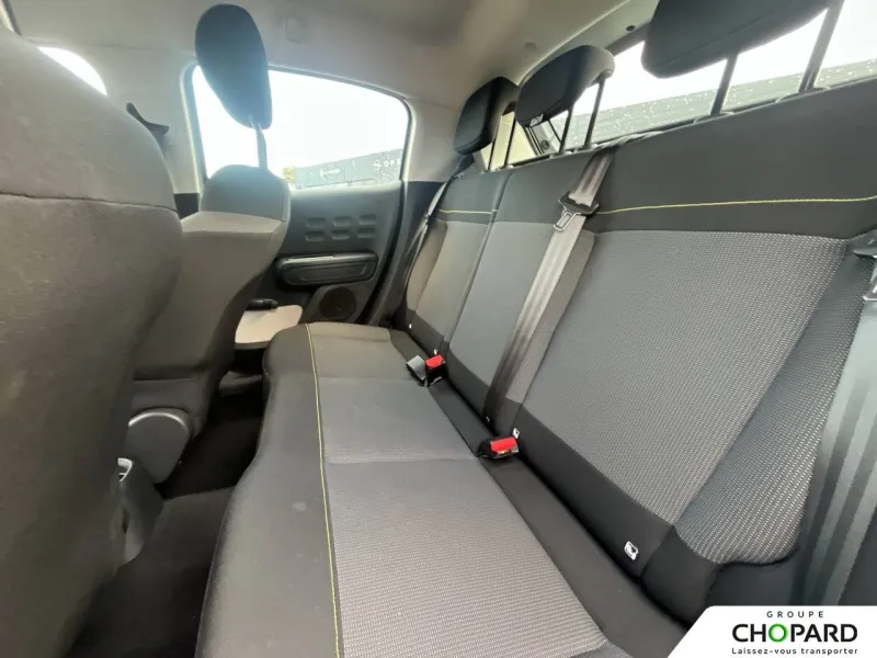 Image secondaire du véhicule 11