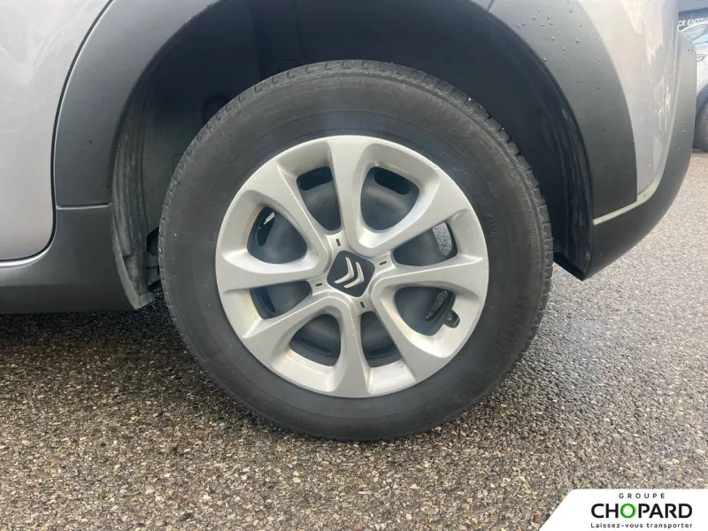 Image secondaire du véhicule 12