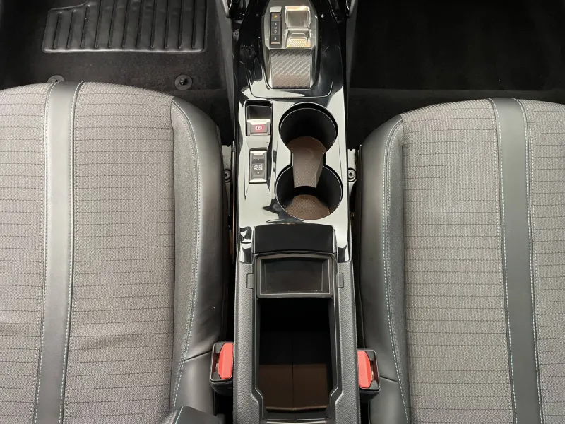 Image secondaire du véhicule 51