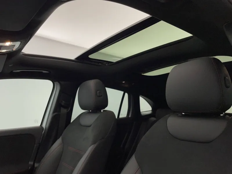 Image secondaire du véhicule 25