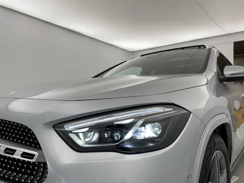 Image secondaire du véhicule 33