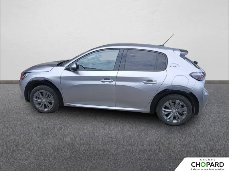 Image secondaire du véhicule 10