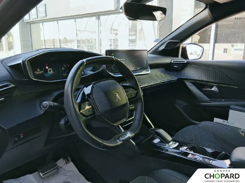 Image secondaire du véhicule 11