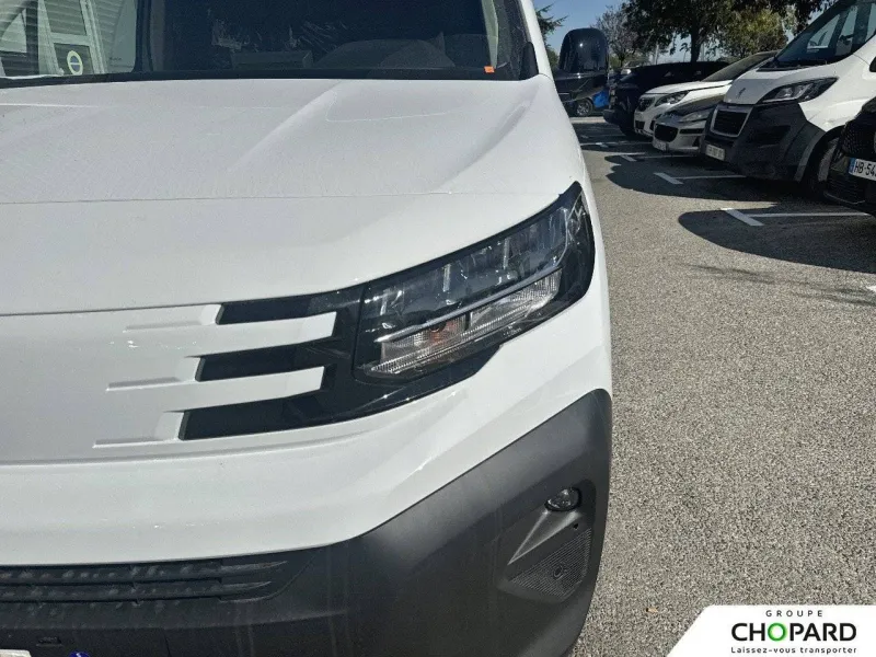 Image secondaire du véhicule 23