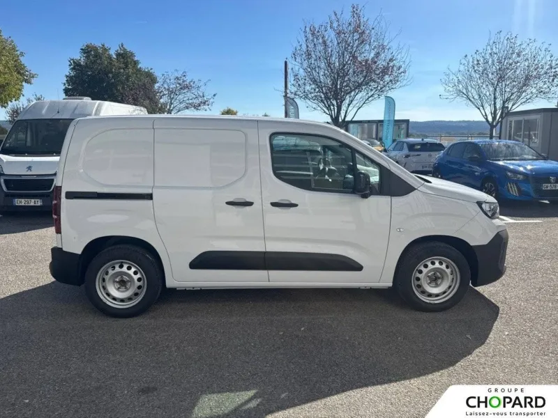 Image secondaire du véhicule 32