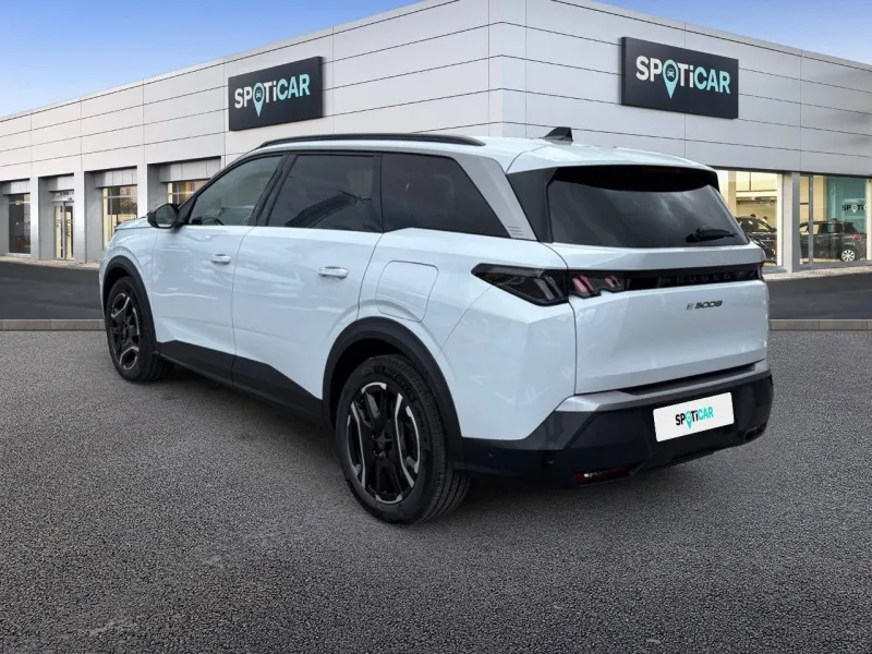 Image secondaire du véhicule 3